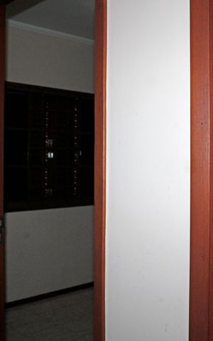 Casa de condomínio para alugar com 920m², 3 quartos e 4 vagasCorredor 2