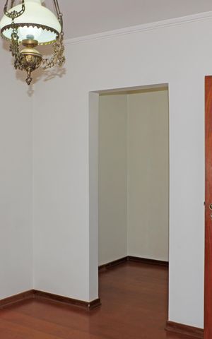 Casa de condomínio para alugar com 920m², 3 quartos e 4 vagasSuíte 1