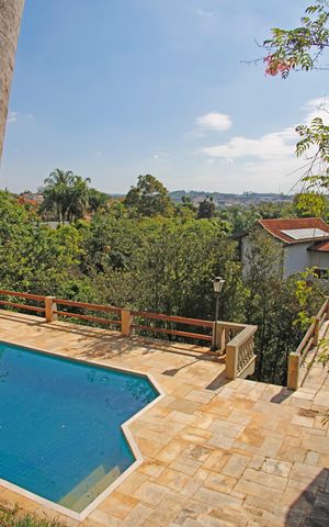 Casa de condomínio para alugar com 920m², 3 quartos e 4 vagasÁrea externa