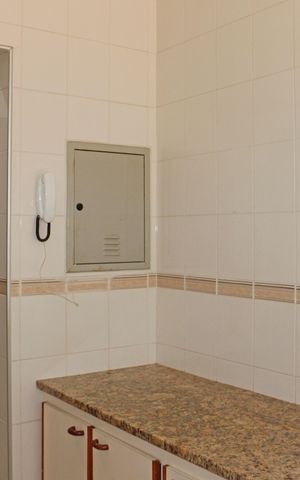 Casa de condomínio para alugar com 920m², 3 quartos e 4 vagasÁrea de Serviço