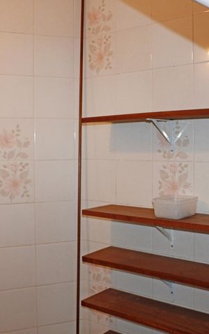 Casa de condomínio para alugar com 920m², 3 quartos e 4 vagasDespensa