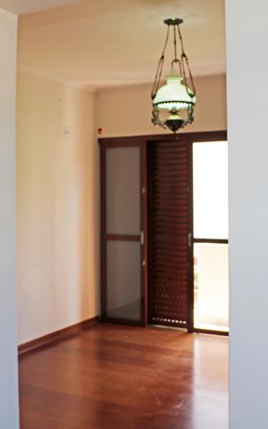 Casa de condomínio para alugar com 920m², 3 quartos e 4 vagasSuíte 1