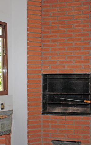 Casa de condomínio para alugar com 920m², 3 quartos e 4 vagasChurrasqueira