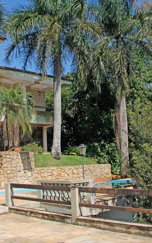 Casa de condomínio para alugar com 920m², 3 quartos e 4 vagasÁrea externa