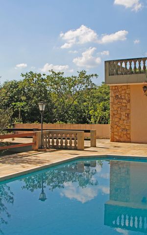 Casa de condomínio para alugar com 920m², 3 quartos e 4 vagasPiscina