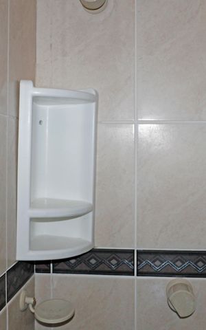 Casa de condomínio para alugar com 920m², 3 quartos e 4 vagasBanheiro serviço