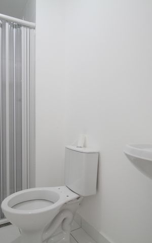Apartamento para alugar com 44m², 2 quartos e sem vagaBanheiro