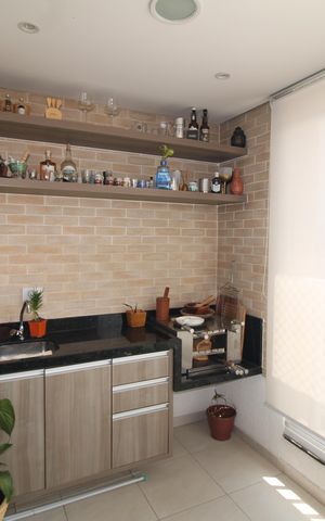 Apartamento à venda com 81m², 3 quartos e 2 vagasVaranda