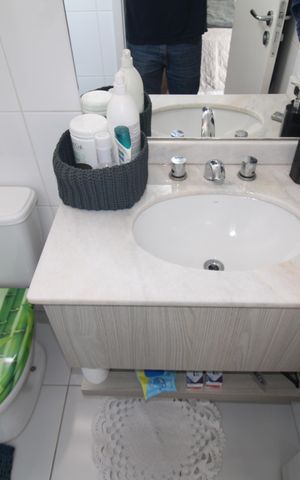 Apartamento à venda com 81m², 3 quartos e 2 vagasBanheiro