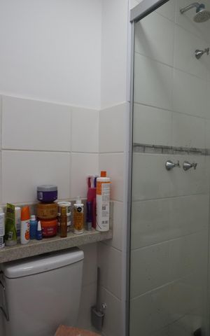 Apartamento à venda com 39m², 2 quartos e sem vagaBanheiro 