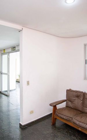 Apartamento para alugar com 65m², 2 quartos e 1 vagaHall social