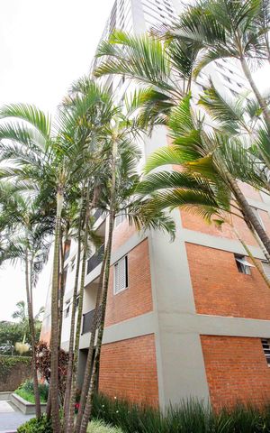 Apartamento para alugar com 65m², 2 quartos e 1 vagaFachada do bloco