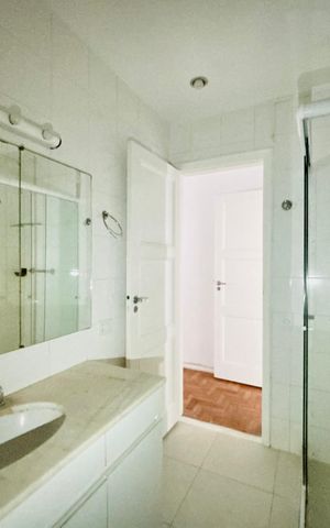 Apartamento para alugar com 116m², 3 quartos e 1 vaga