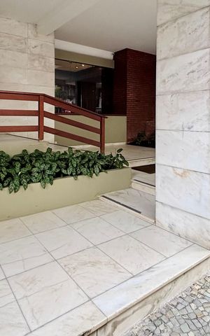 Apartamento para alugar com 116m², 3 quartos e 1 vaga