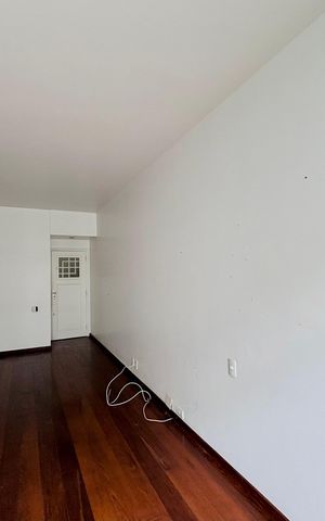 Apartamento para alugar com 116m², 3 quartos e 1 vaga
