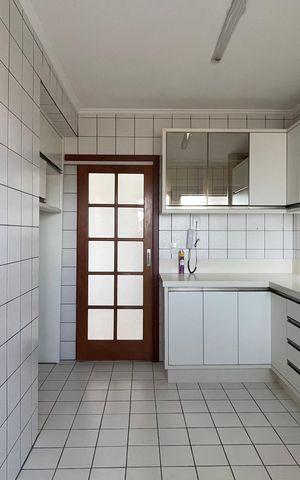 Apartamento para alugar com 60m², 3 quartos e 1 vaga Apartamento para alugar com 60m², 3 quartos e 1 vagaCozinha