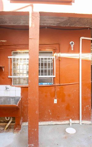 Casa para alugar com 50m², 1 quarto e sem vagaÁrea de Serviço