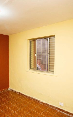 Casa para alugar com 50m², 1 quarto e sem vagaQuarto