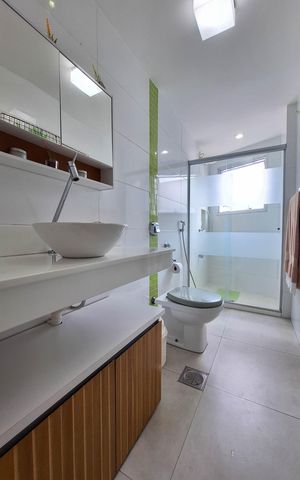 Apartamento para alugar com 75m², 2 quartos e 1 vaga Apartamento para alugar com 75m², 2 quartos e 1 vagaBanheiro