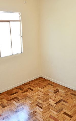 Casa para alugar com 50m², 3 quartos e sem vaga Casa para alugar com 50m², 3 quartos e sem vagaQuarto 2