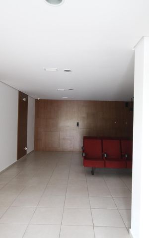 Apartamento para alugar com 78m², 3 quartos e 1 vagaCinema