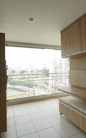 Apartamento para alugar com 78m², 3 quartos e 1 vagaVaranda