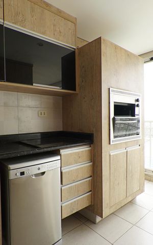 Apartamento para alugar com 78m², 3 quartos e 1 vagaVaranda