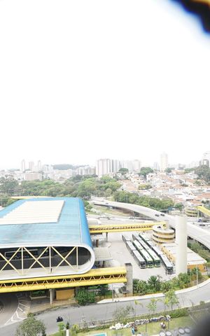 Apartamento para alugar com 78m², 3 quartos e 1 vagaVista