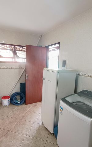 Casa para alugar com 316m², 5 quartos e 6 vagas Casa para alugar com 316m², 5 quartos e 6 vagasAREAS COMUMS