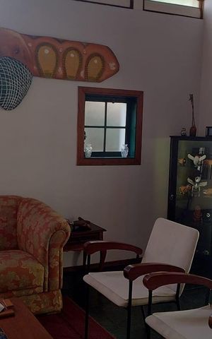 Casa de condomínio para alugar com 216m², 4 quartos e 4 vagas Casa de condomínio para alugar com 216m², 4 quartos e 4 vagasSala