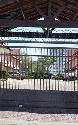 Casa de condomínio à venda com 120m², 3 quartos e 2 vagasFACHADA 