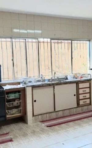Casa à venda com 367m², 3 quartos e 5 vagas