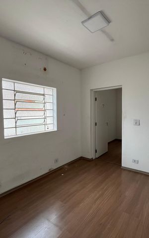 Casa para alugar com 186m², 5 quartos e 3 vagas