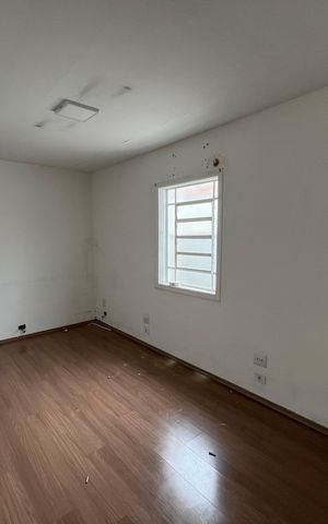 Casa para alugar com 186m², 5 quartos e 3 vagas