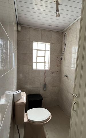 Casa para alugar com 186m², 5 quartos e 3 vagas