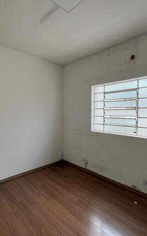 Casa para alugar com 186m², 5 quartos e 3 vagas