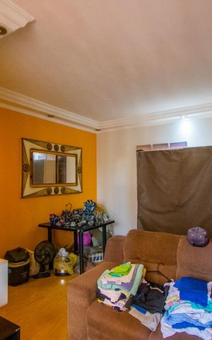 Apartamento à venda com 73m², 3 quartos e 1 vaga Apartamento à venda com 73m², 3 quartos e 1 vagaSala