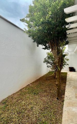 Casa para alugar com 220m², 3 quartos e 2 vagas Casa para alugar com 220m², 3 quartos e 2 vagasÁrea externa