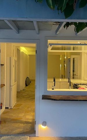 Casa para alugar com 220m², 3 quartos e 2 vagas Casa para alugar com 220m², 3 quartos e 2 vagasÁrea externa