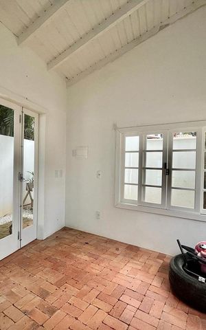 Casa para alugar com 220m², 3 quartos e 2 vagas Casa para alugar com 220m², 3 quartos e 2 vagasÁrea externa