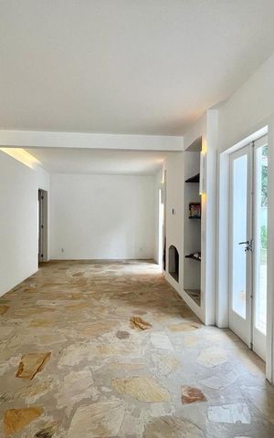 Casa para alugar com 220m², 3 quartos e 2 vagas Casa para alugar com 220m², 3 quartos e 2 vagasSala
