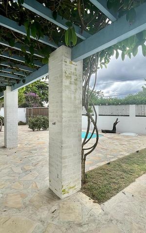 Casa para alugar com 220m², 3 quartos e 2 vagas Casa para alugar com 220m², 3 quartos e 2 vagasÁrea externa