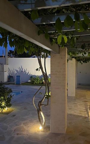 Casa para alugar com 220m², 3 quartos e 2 vagas Casa para alugar com 220m², 3 quartos e 2 vagasÁrea externa
