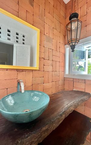 Casa para alugar com 220m², 3 quartos e 2 vagas Casa para alugar com 220m², 3 quartos e 2 vagasLavabo