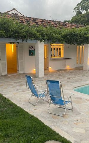 Casa para alugar com 220m², 3 quartos e 2 vagas Casa para alugar com 220m², 3 quartos e 2 vagasÁrea externa
