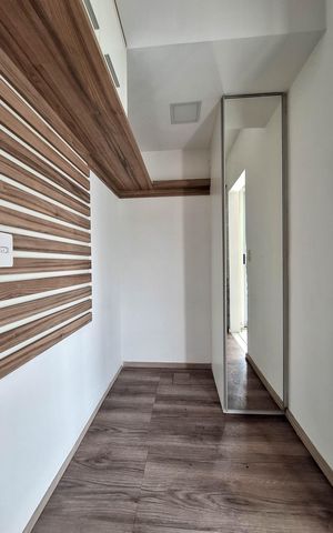 Apartamento para alugar com 120m², 2 quartos e 1 vaga Apartamento para alugar com 120m², 2 quartos e 1 vagaEscritório