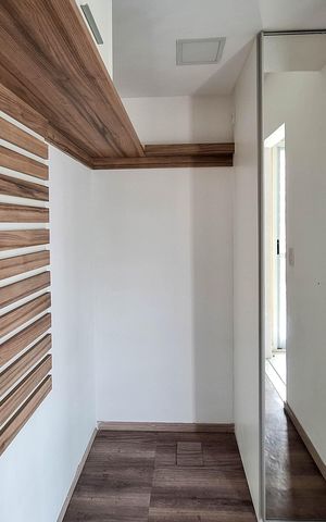 Apartamento para alugar com 120m², 2 quartos e 1 vaga Apartamento para alugar com 120m², 2 quartos e 1 vagaEscritório