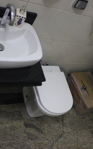 Casa para alugar com 250m², 5 quartos e 3 vagasLavabo