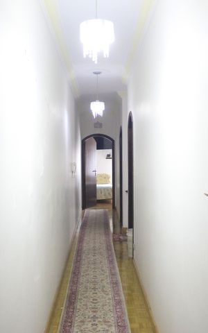 Casa para alugar com 250m², 5 quartos e 3 vagasCorredor