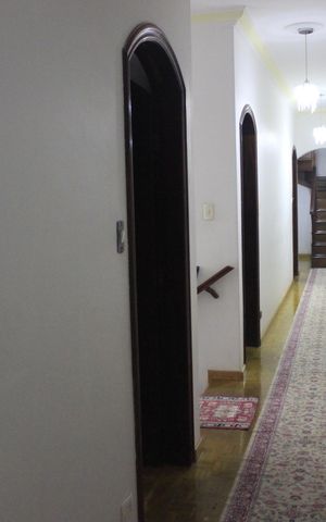 Casa para alugar com 250m², 5 quartos e 3 vagasCorredor